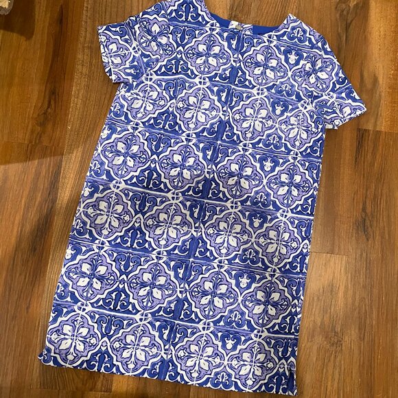 The Limited Dresses & Skirts - The Limited Blue and White Print Shift Dress Size L